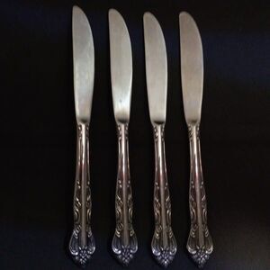 United Silver Stainless Acadia Modern Dinner Knife-Japan-Floral-Pierced-Lot of 4